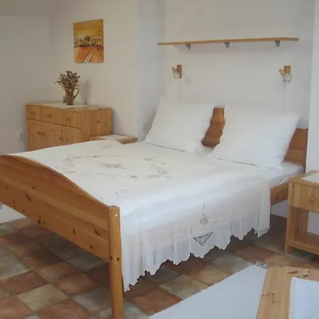 Lägenhet Apartman Brazdim