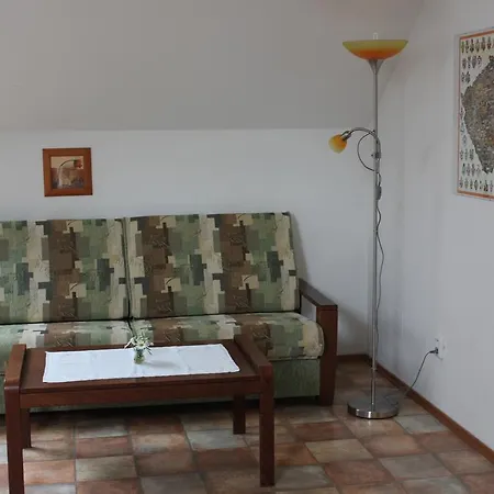 Lägenhet Apartman Brazdim
