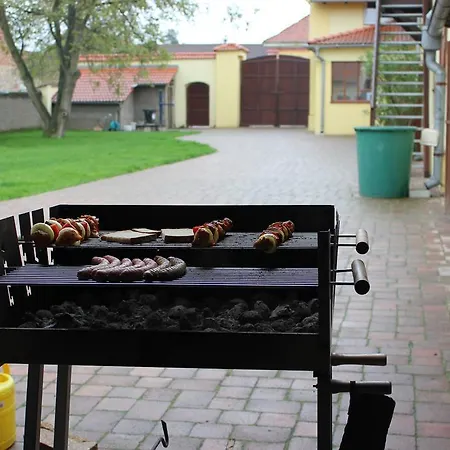 Lägenhet Apartman Brazdim Nový Brázdim
